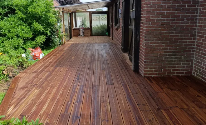 Terrasse en bois sur plots, Orchies, M.D Finitions